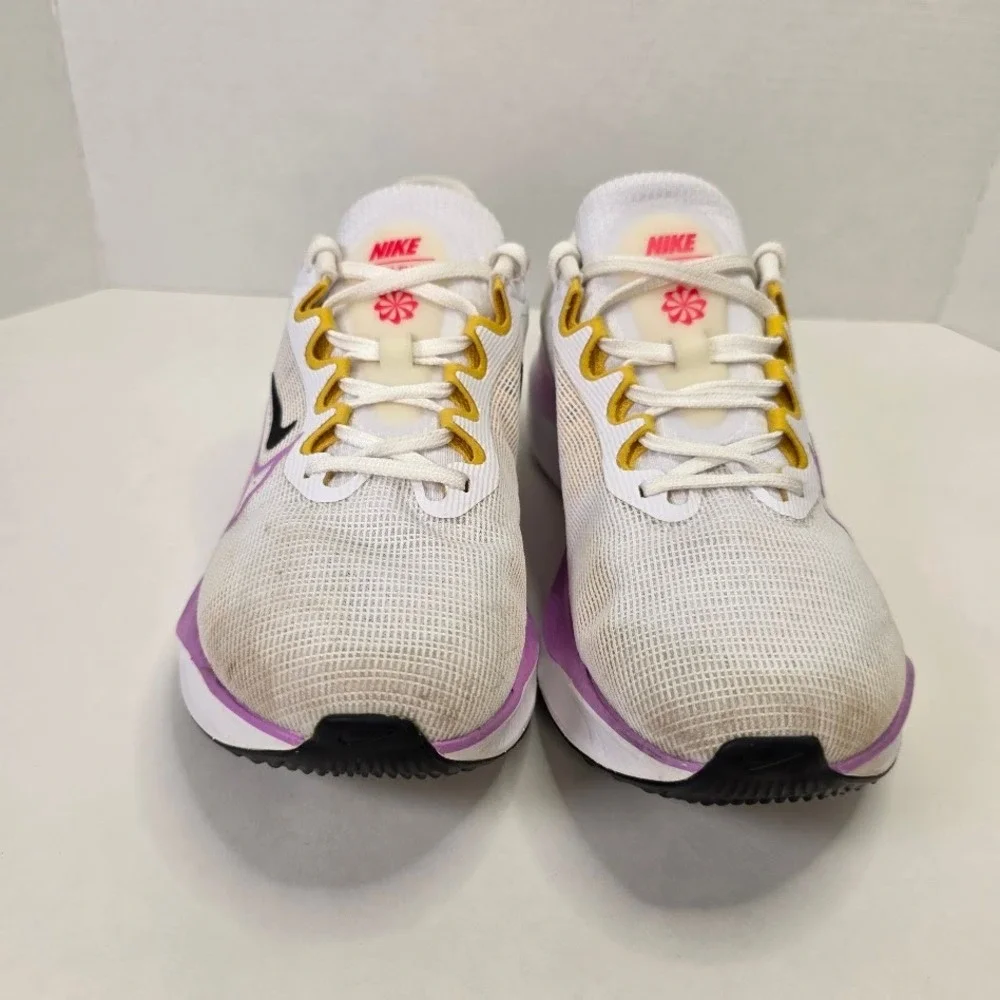 Nike Womens 9.5 Zoom Fly 5 Running Shoes White Rush Fuchsia Purple DM8974-100